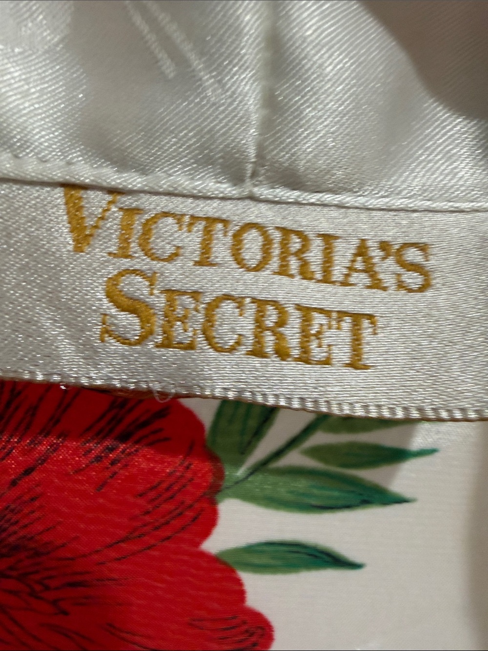 Victoria's Secret Gold Label- Cream Floral Satin Kimono - Picture 8 of 15